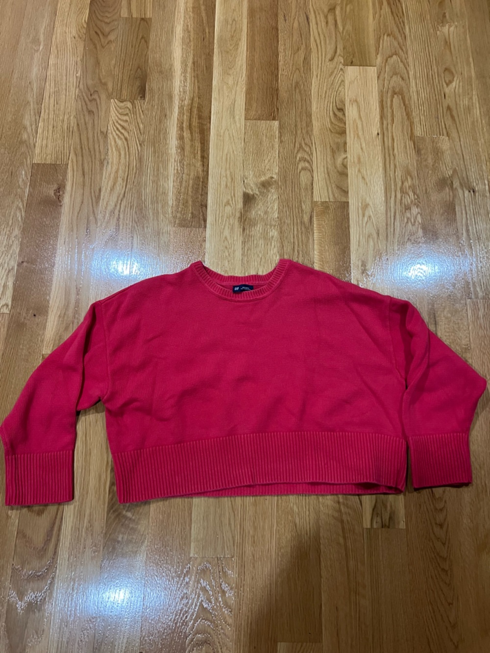GAP cropped red sweater
